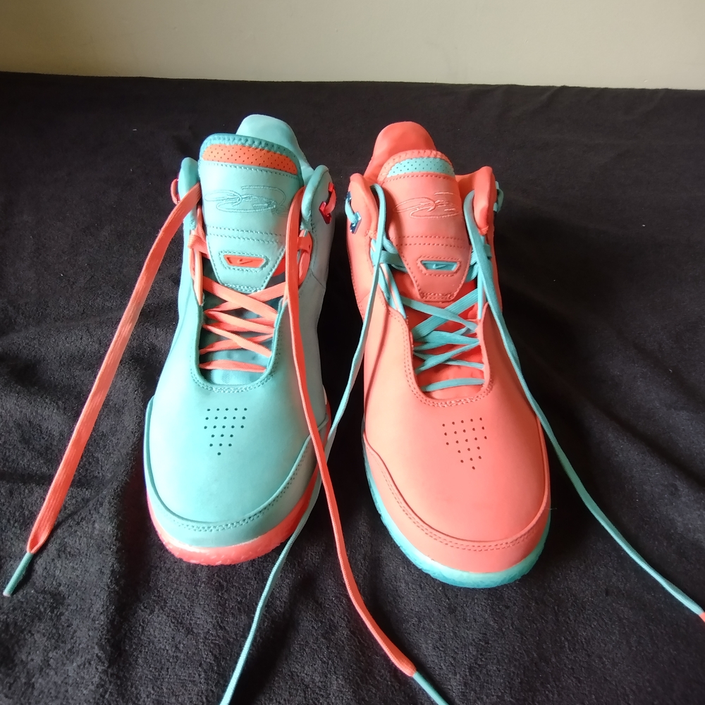 Nike LeBron Nxxtgen "South Beach" Men's Size 10.5